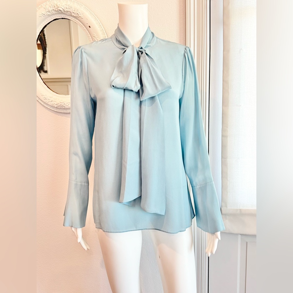Alice + Olivia 100% Silk Bow Tie Neck Tunic Bell Cuffs  M